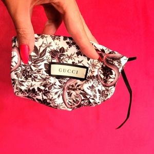 Rare Gucci Garden Pink Snake drawstring Gift Bag NEW!